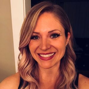 Meet your Posher, Vanessa